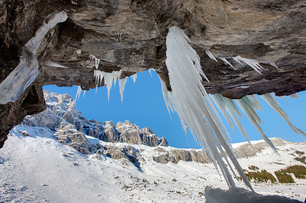 Berglandschap met ijspegels. Berebeeld beeldoptimalisatie voor Werner van Steen Photography.